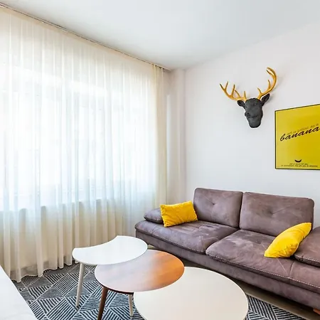 Central And Vibrant Flat In Besiktas *
