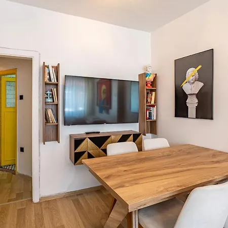 Central And Vibrant Flat In Besiktas Apartment Istanbul